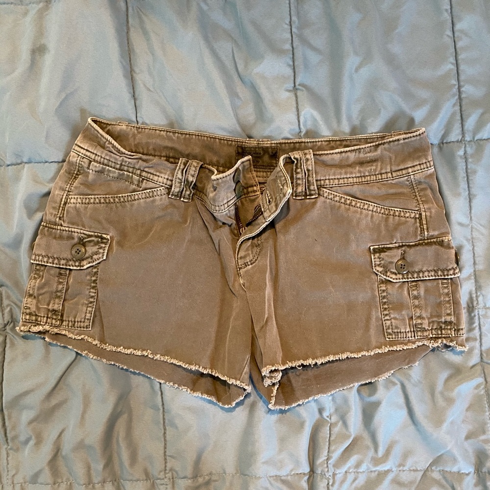 American Eagle cut off shorts